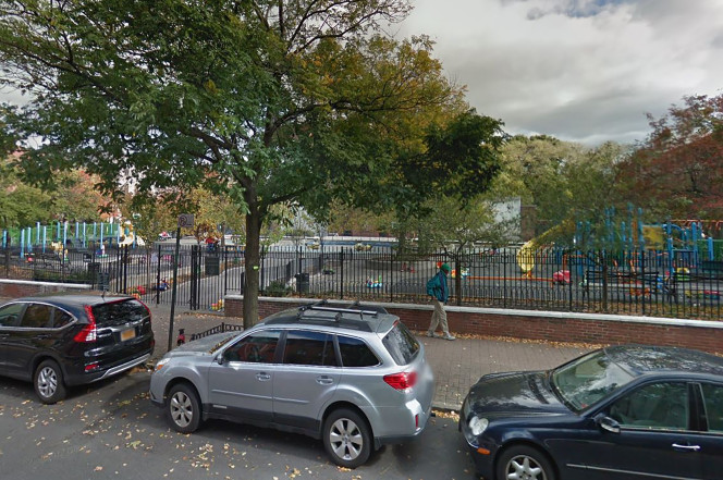 Parents fuming after toys removed from Brooklyn playground