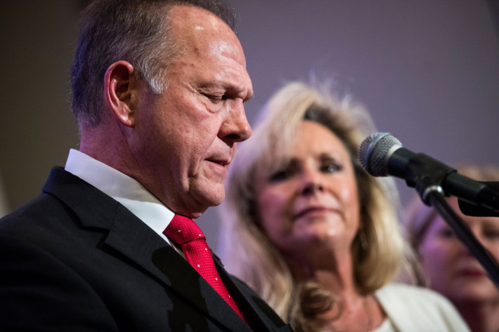 Polls Show Roy Moore Crashing in Alabama