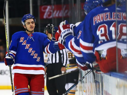 Rangers top Bruins, extend winning streak to five