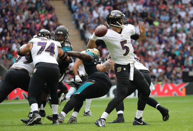 Terrell Suggs, Ravens defense stymie Texans in 23-16 win