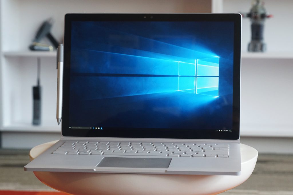 The Surface Beast: Microsoft’s Surface Book 2 is a MacBook Pro Killer