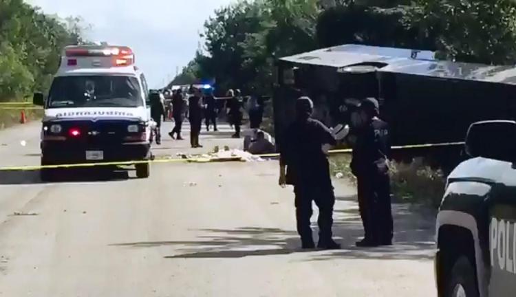 12 cruise ship passengers dead after bus crashes in Mexico