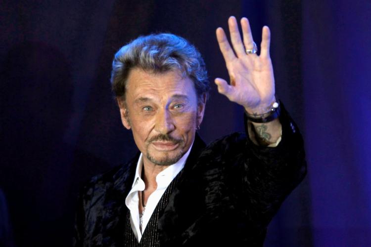 Johnny Hallyday Dead: Fans & Celebs Mourn Massive Star Known As The ‘French Elvis’