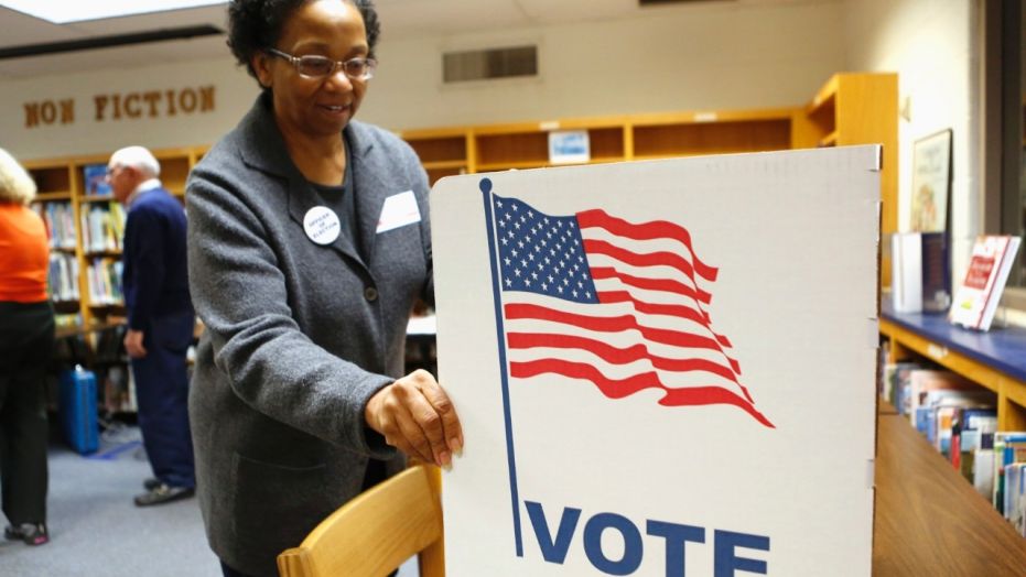 Trump dissolves voter fraud commission after states balk at data requests