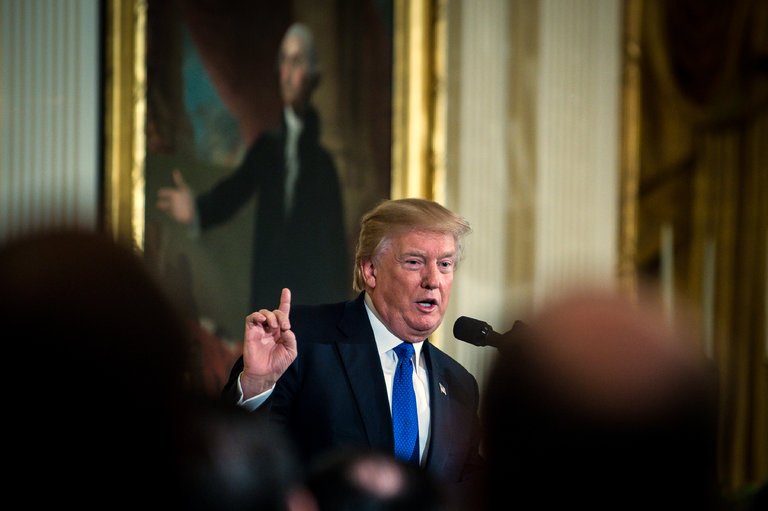 Trump Says He Is Willing to Speak Under Oath to Mueller