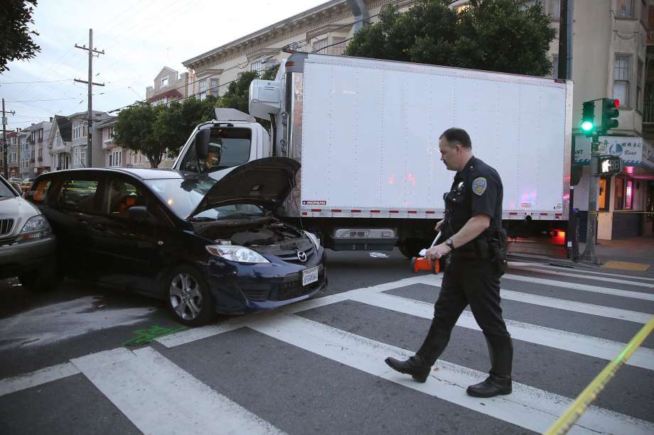 7 injured in truck crash in SF’s Richmond District