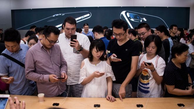 Apple: Chinese firm to operate China iCloud accounts