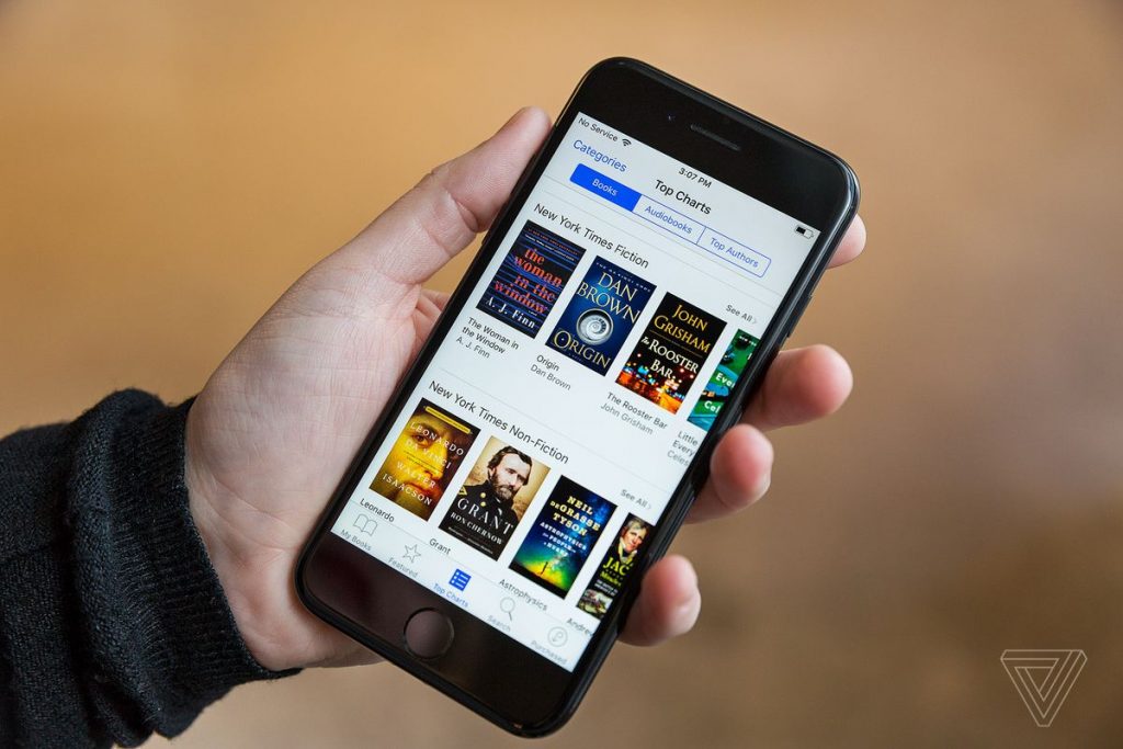 Apple Is Redesigning Its Bookstore