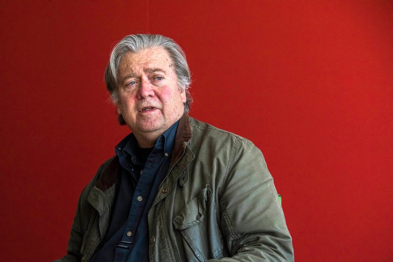 Bannon Tries Backing Away From Explosive Comments