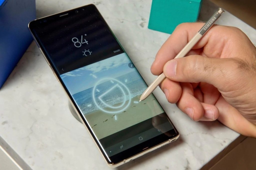 Italy is drawing Samsung into Apple’s battery battles