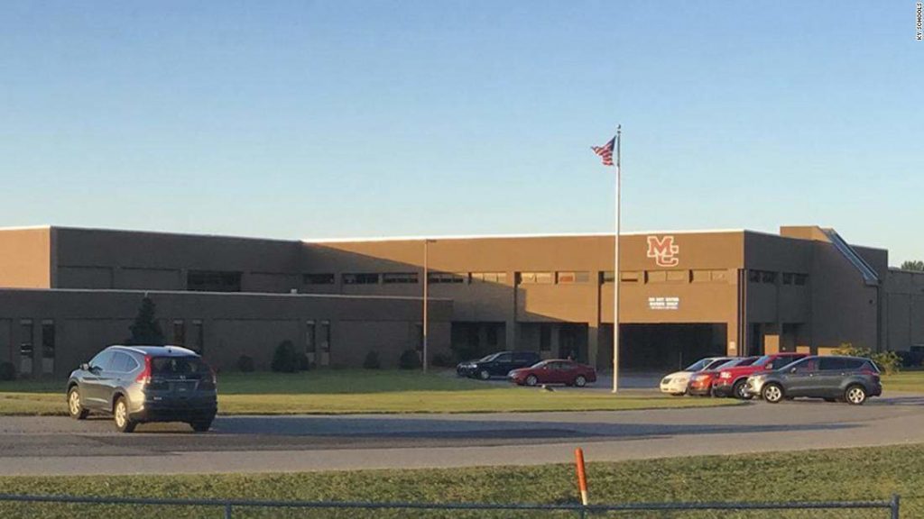 Kentucky school shooting: 2 students killed, 18 injured