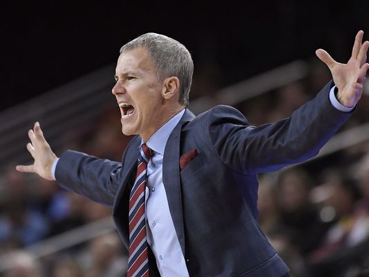 McLaughlin, Metu help USC overpower Colorado 70-58