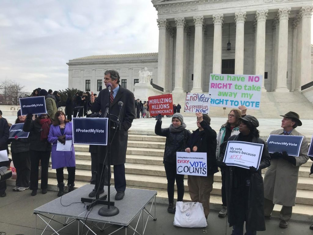 Supreme Court seems skeptical of blocking Ohio law that removes voters from rolls