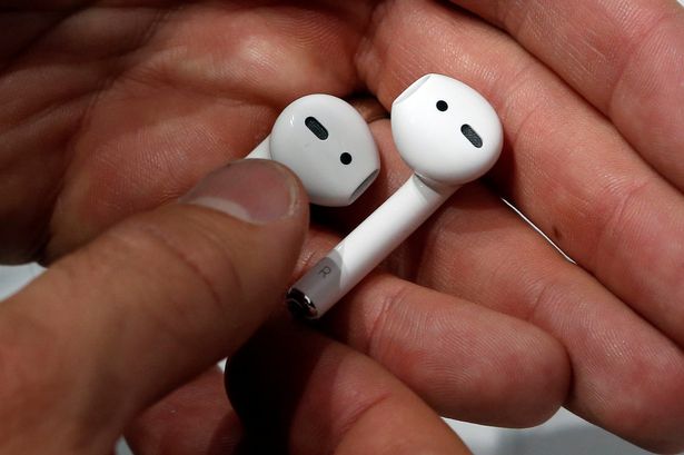 Apple AirPods 2 May Be Incoming Soon With Two Big Improvements