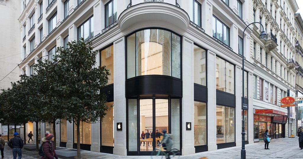 Apple opens its first store in Austria Saturday