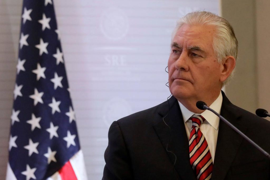Tillerson to visit Peru and Colombia, dogged by Trump aid threat