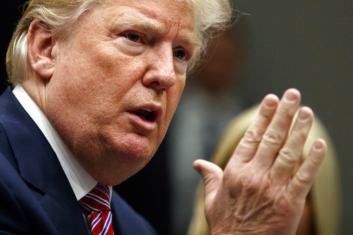 Trump proposes bonuses for teachers who get gun training
