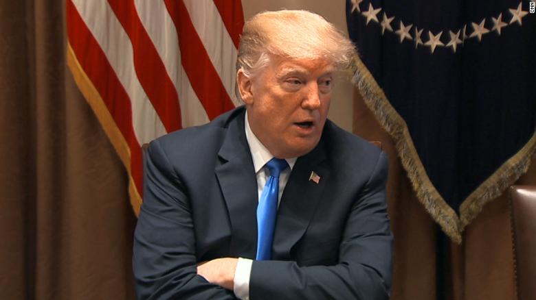Trump repeatedly upends GOP lawmakers in gun session