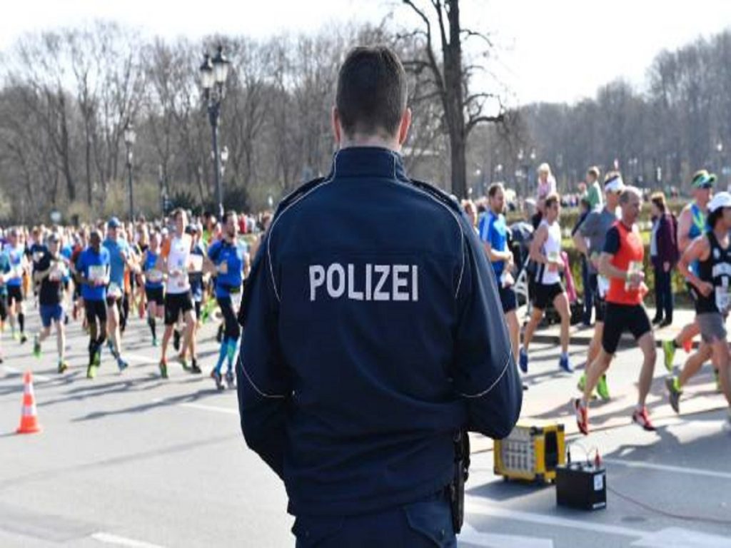 Police arrest 6 accused of planning stabbing rampage during Berlin Half Marathon