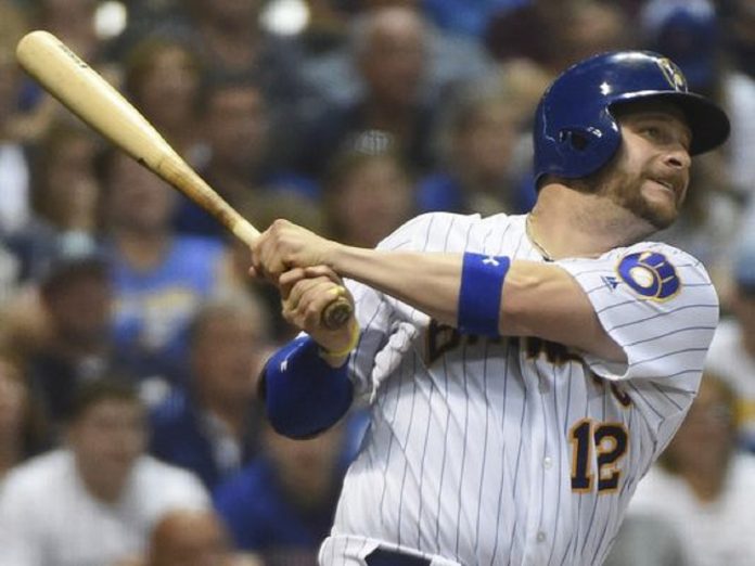 milwaukee-brewers-stephen-vogt-suffers-career-threatening-shoulder-injury-rehab Milwaukee Brewers' Stephen Vogt suffers career-threatening shoulder injury while on rehab, Sports News, Latest Sports News, Sports Breaking News, USA Sport News