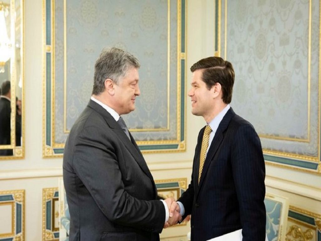 Ukraine to mirror U.S. sanctions on Russian tycoons