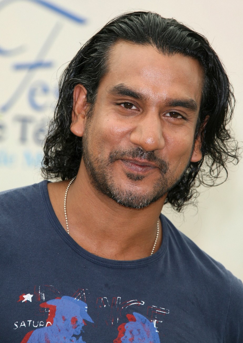 Naveen Andrews (born 1969 (naturalized American citizen) picture picture Naveen Andrews (born 1969 (naturalized American citizen)