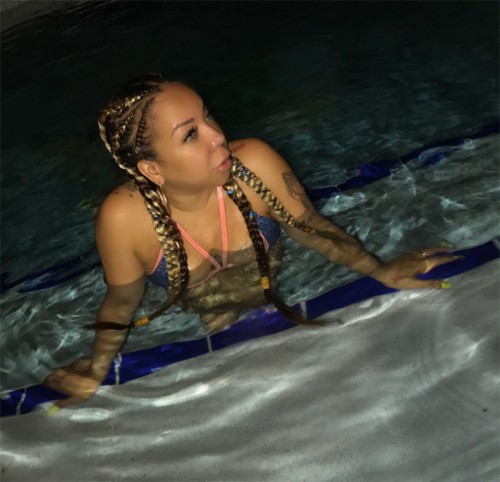 Tiny Shows Off Deep Cleavage While Partying At The Club — Where’s T.I.? Tiny Shows Off Deep Cleavage While Partying At The Club — Where’s T.I.?