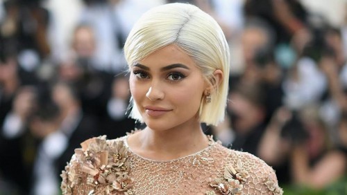Kylie Jenner, 20, ‘Surprised but So Happy’ to Be Expecting Baby Girl with Travis Scott Kylie Jenner, 20, ‘Surprised but So Happy’ to Be Expecting Baby Girl with Travis Scott