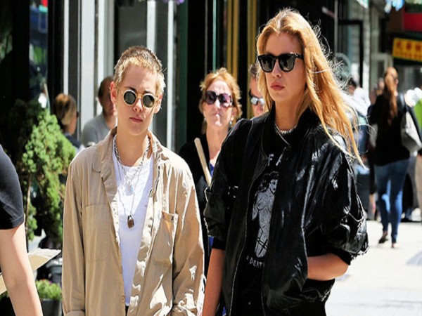 Kristen Stewart Has Hot Date Night With Stella Maxwell Amidst Rpatz Reunion Rumors