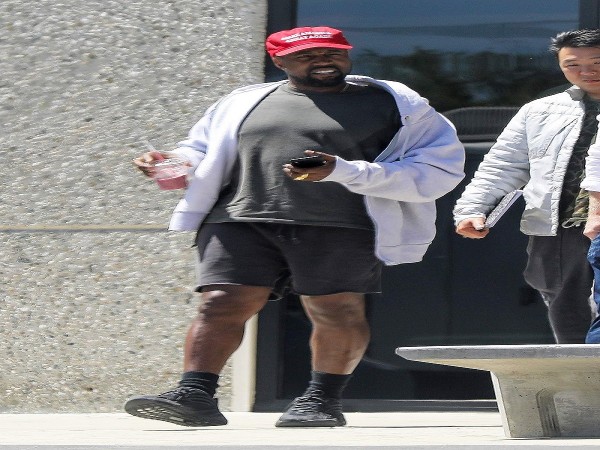 Kanye West Admits He Was Upset Jay-z & Beyonce Skipped His Wedding: ‘family’ Doesn’t Do That