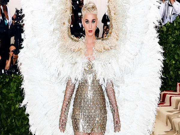 Katy Perry Nearly Missed The Met Gala After Old Classic Car She Rode In On Refused To Start