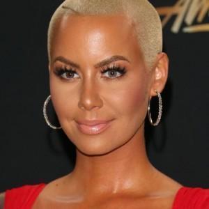 Cardi B, Amber Rose & More Celebs That Rose To Superstardom After Stripping Cardi B, Amber Rose & More Celebs That Rose To Superstardom After Stripping