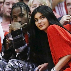 Kylie Jenner Flaunts Her Bare Belly For The 1st Time Since Pregnancy Reports Kylie Jenner Flaunts Her Bare Belly For The 1st Time Since Pregnancy Reports