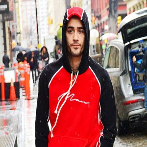 Zayn Malik Leaves Gigi Hadid’s Home In Same Clothes From The Night Before Walk Of Shame Zayn Malik Leaves Gigi Hadid’s Home In Same Clothes From The Night Before Walk Of Shame