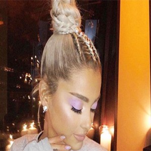 25 Stars Who Dyed Their Hair Icy Blonde Like Mother Of Dragons: Ariana Grande, Kim K & More 25 Stars Who Dyed Their Hair Icy Blonde Like Mother Of Dragons: Ariana Grande, Kim K & More
