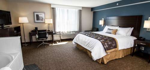 Wyndham Garden Niagara Falls Hotel - Niagara Falls, ON