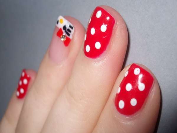 Regular or No-Chip Mani-Pedis at Be Polished (Up to 20% Off)